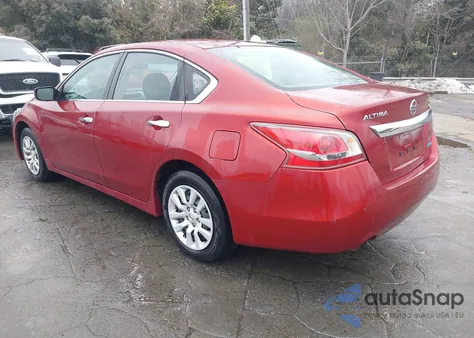 2013 Nissan Altima 2.5 S z USA, uszkodzony, nr VIN 1N4AL3AP2DC133300